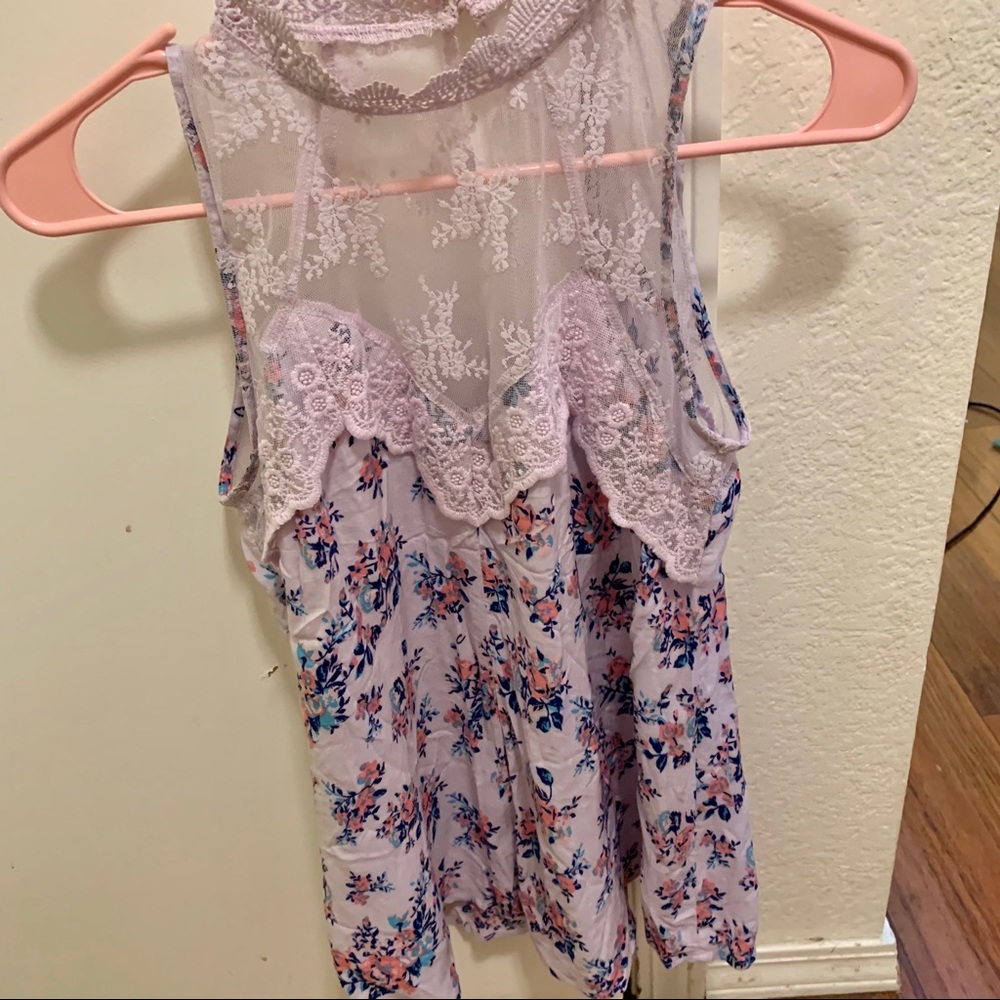 No Boundaries High Neck lace tank medium
